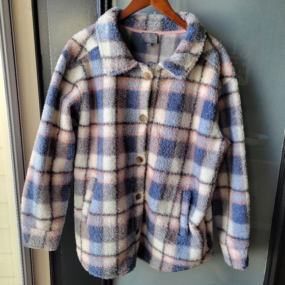 Berkley Jensen Women's Plaid Button-up XL Coat Blue Cream Pink Fuzzy Pockets - Picture 2 of 11